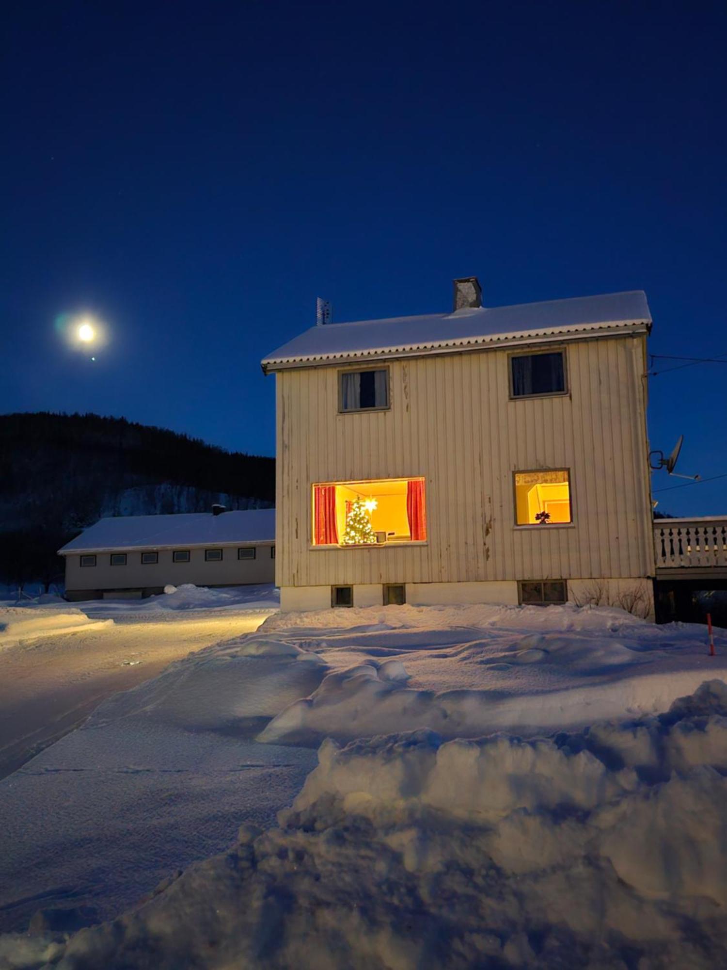 Tonsvik Enebolig Villa Tromsø Eksteriør billede